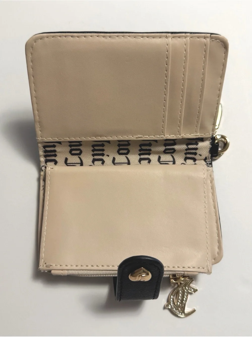 Juicy Couture NWOT Pack It Up Tab Card Wallet Black (liquorice) denim wth Gold